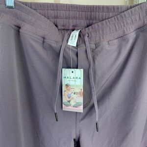HALARA utility/travel pants, size L, lavender